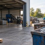 Chatarra metálica preparada para una recogida industrial en Bizkaia